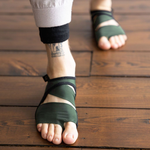 PigaLite™ – Grip socks with arch support, lightweight alternative to yoga and pilates shoes